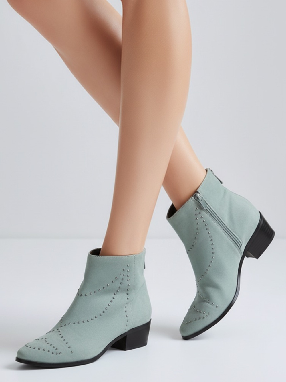 Grey City Women's Wendy Studded Ankle Boots Gray Size 6.5 cowboy